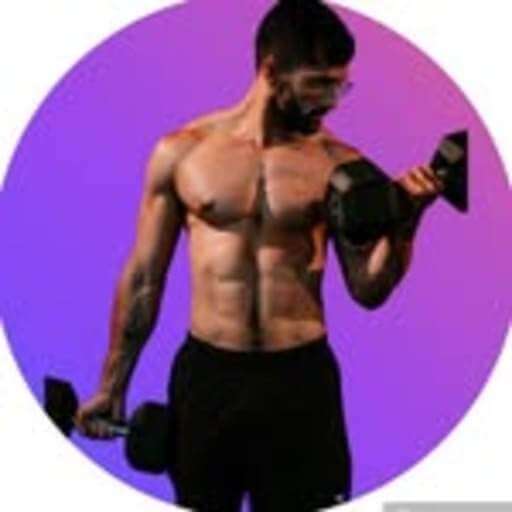 עמרי  אליאס