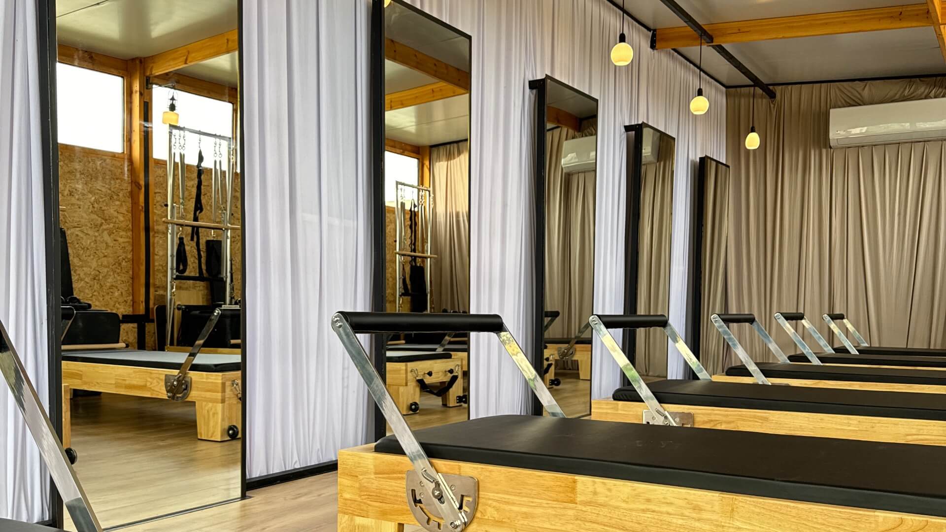 LIAT HADIDA studio Pilates 