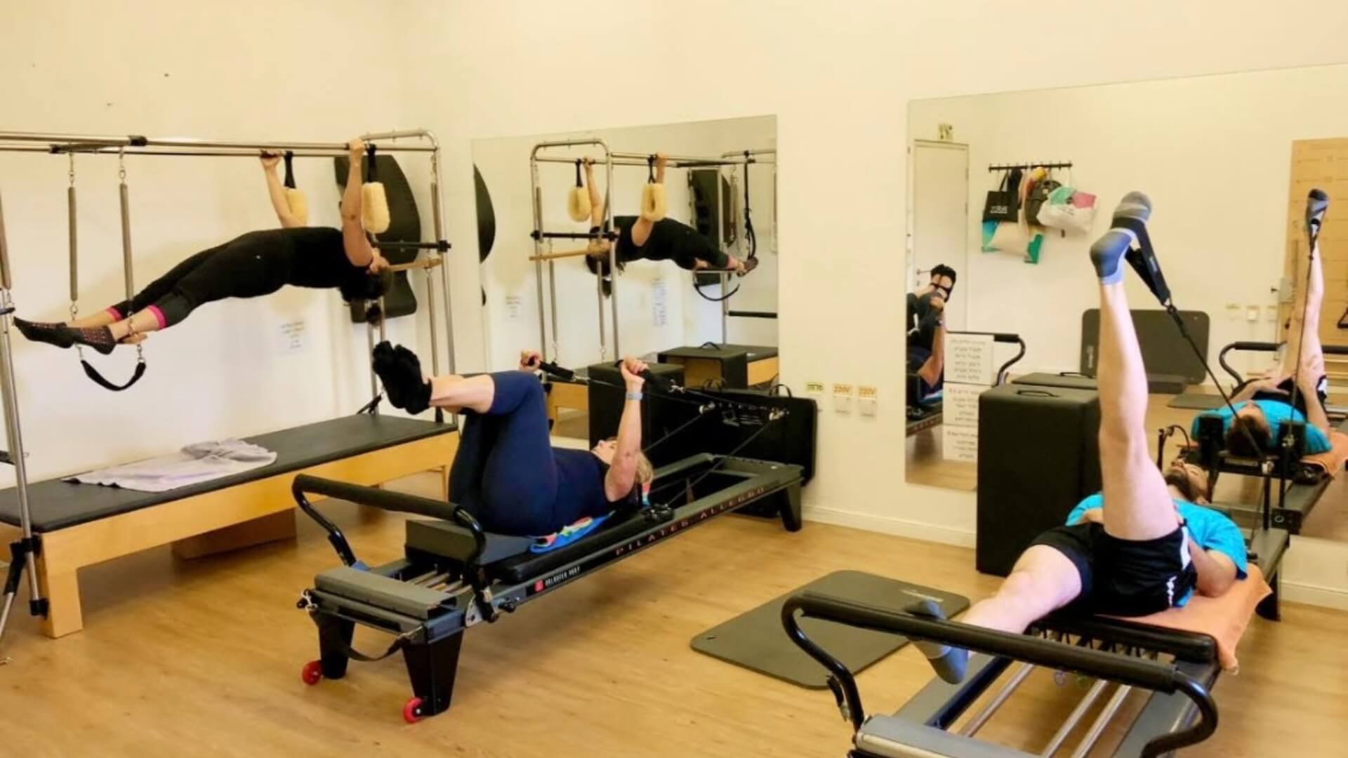  | LUMUNA - סטודיו לפילאטיס מכשירים בתוכנית אישית