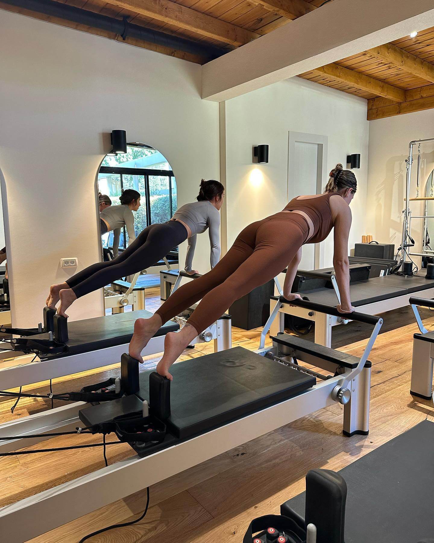 עדי סעדה פילאטיס מכשירים