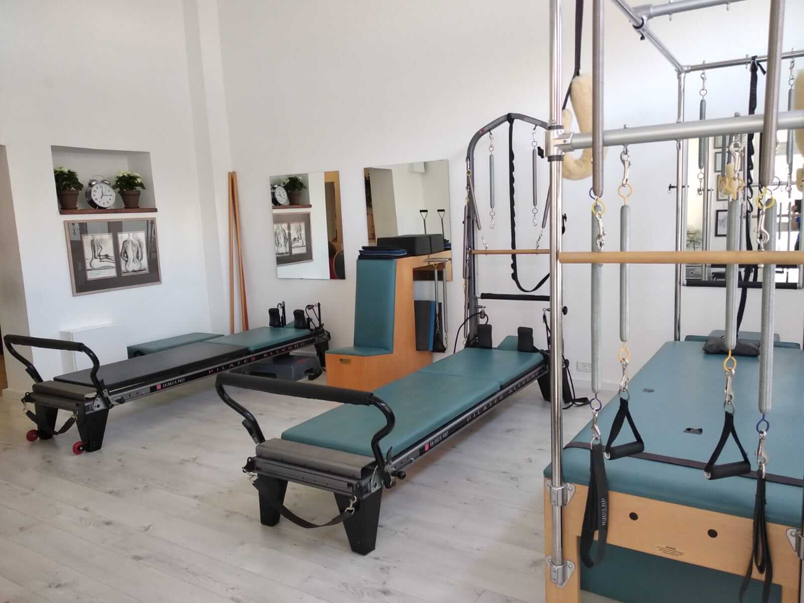 Balance סטודיו לפילאטיס מכשירים