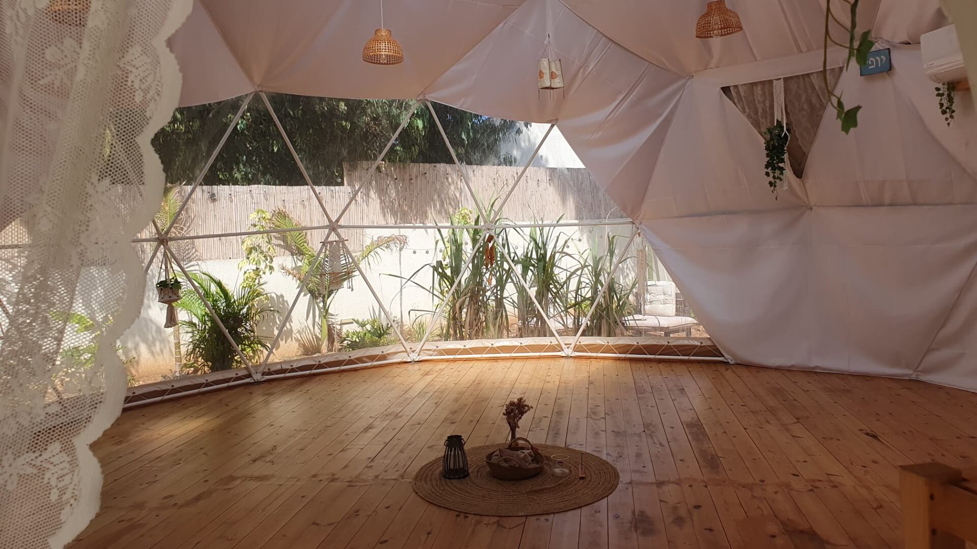 האיגלו - סטודיו ליוגה ופילאטיס